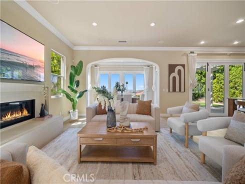 89  Parson Brown  , Irvine, CA
