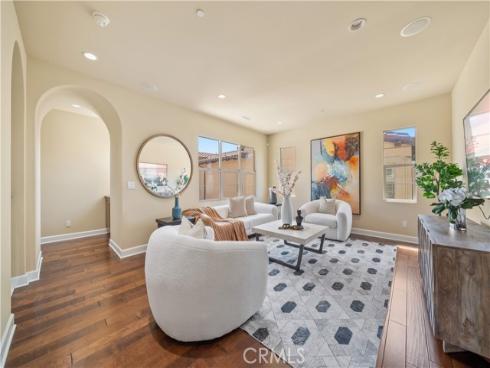 89  Parson Brown  , Irvine, CA