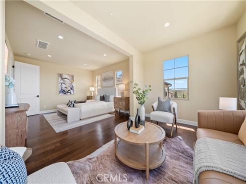 89  Parson Brown  , Irvine, CA