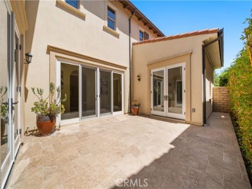 89  Parson Brown  , Irvine, CA