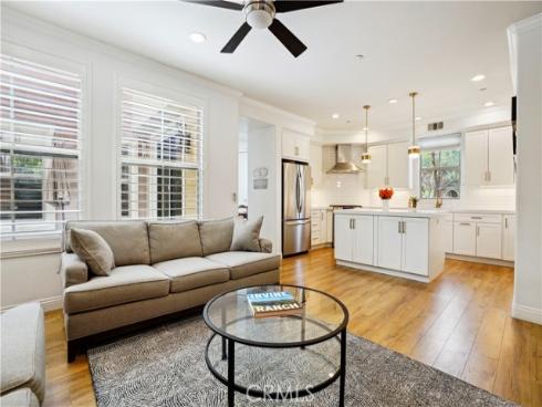 111 Chantilly , Irvine, CA