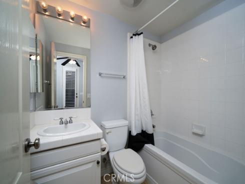 26 Upland , Irvine, CA