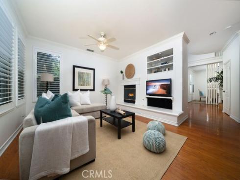 26 Upland , Irvine, CA