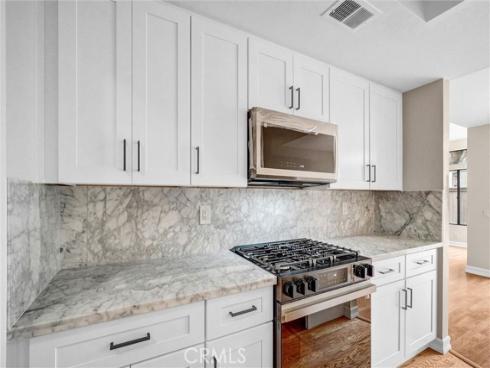 401 Deerfield 84 Avenue, Irvine, CA