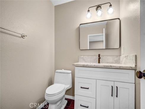 401 Deerfield 84 Avenue, Irvine, CA