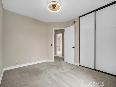 401 Deerfield 84 Avenue, Irvine, CA