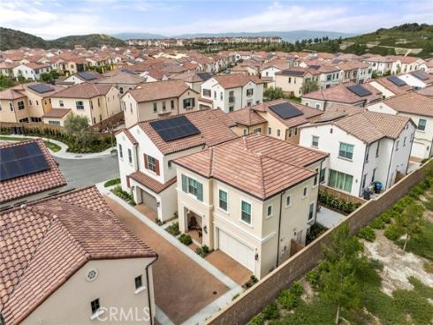 109 Fairgreen , Irvine, CA