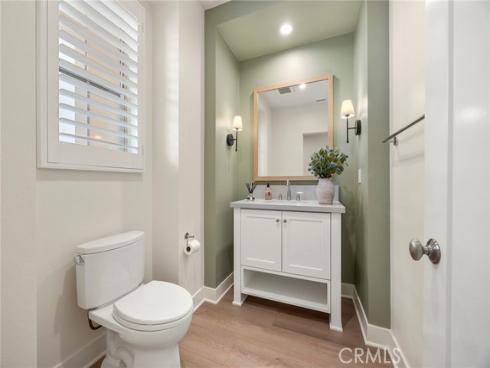 109 Fairgreen , Irvine, CA