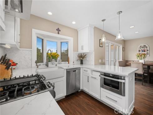 9 Northgrove 11 , Irvine, CA