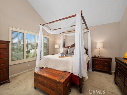 9 Northgrove 11 , Irvine, CA