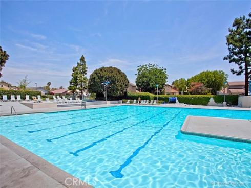 9 Northgrove 11 , Irvine, CA