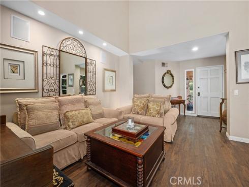 9 Northgrove 11 , Irvine, CA