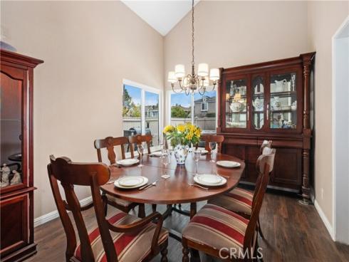 9 Northgrove 11 , Irvine, CA