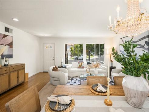 40 Calais , Irvine, CA