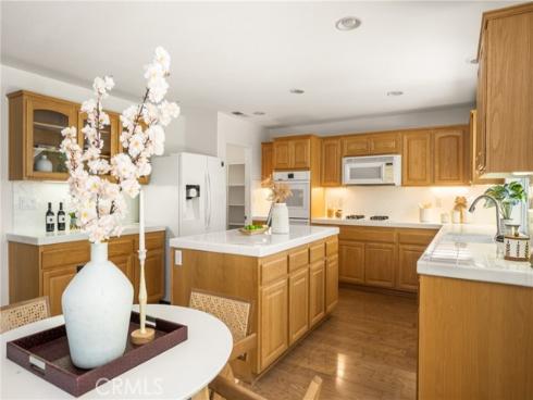 40 Calais , Irvine, CA