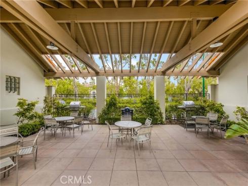 40 Calais , Irvine, CA