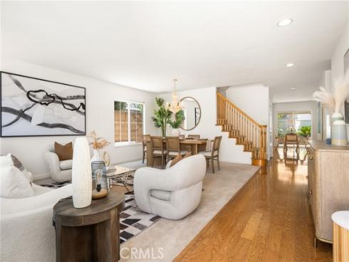 40 Calais , Irvine, CA