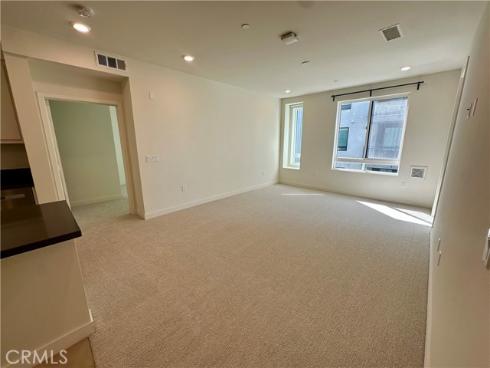 1326 Nolita , Irvine, CA