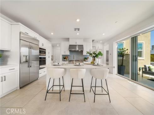 112  Turning Post  , Irvine, CA