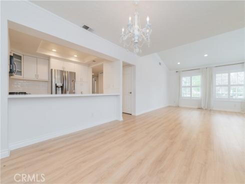 61 Greenfield 68 , Irvine, CA