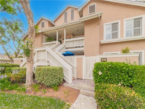 61 Greenfield 68 , Irvine, CA