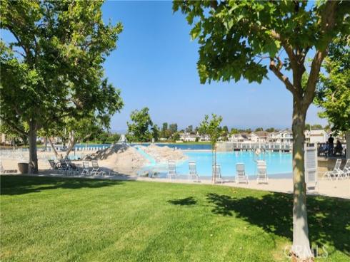 61 Greenfield 68 , Irvine, CA