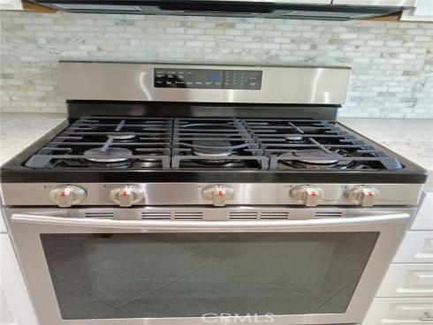 18 Goldenbush , Irvine, CA