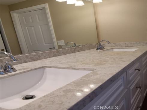 18 Goldenbush , Irvine, CA