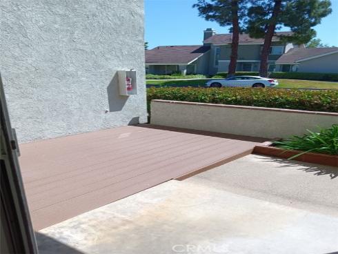 18 Goldenbush , Irvine, CA