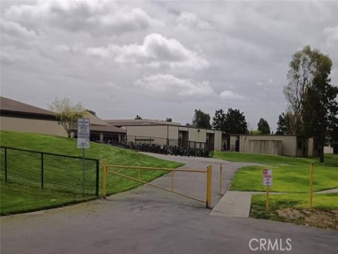 18 Goldenbush , Irvine, CA