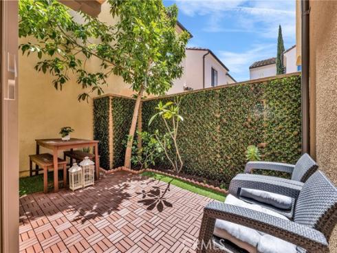 55 Strawberry Grove, Irvine, CA