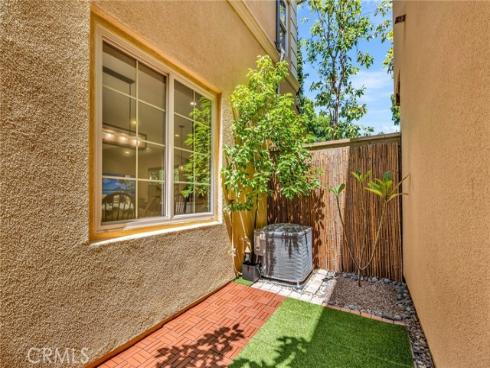 55 Strawberry Grove, Irvine, CA