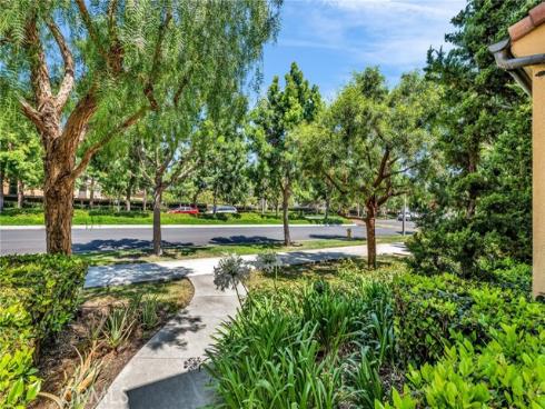 55 Strawberry Grove, Irvine, CA