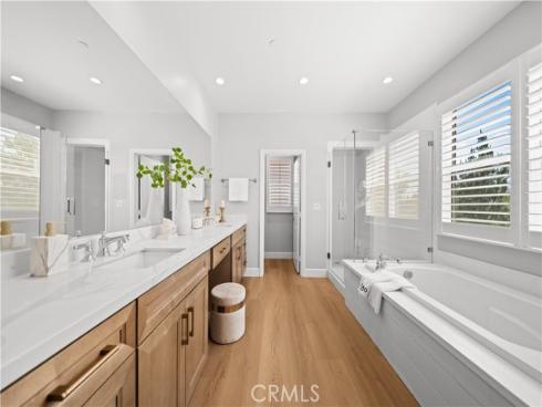 100 Henderson , Irvine, CA