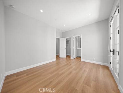 100 Henderson , Irvine, CA