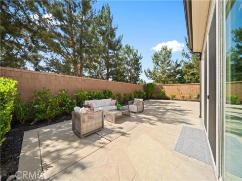 100 Henderson , Irvine, CA