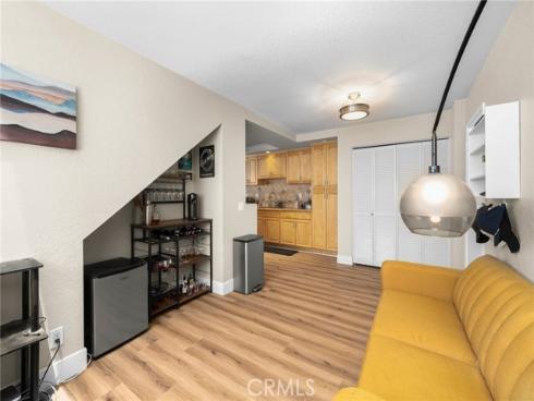 71 Agostino , Irvine, CA