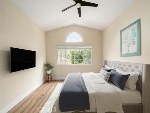 71 Agostino , Irvine, CA