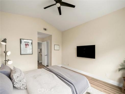 71 Agostino , Irvine, CA