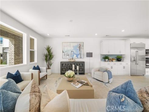 306 Treble , Irvine, CA