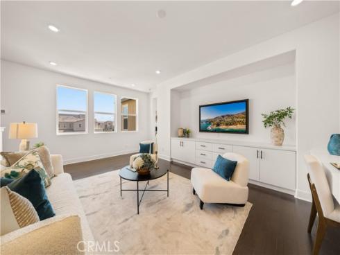 306 Treble , Irvine, CA