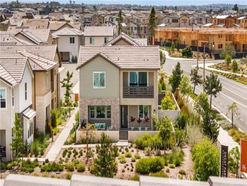 306 Treble , Irvine, CA