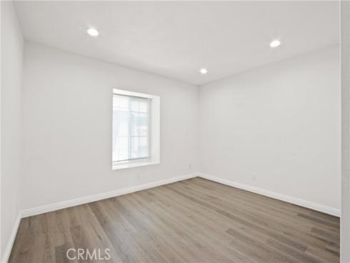 326 Streamwood , Irvine, CA