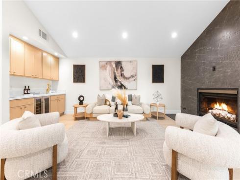 8 Montanas Sud 60 , Irvine, CA