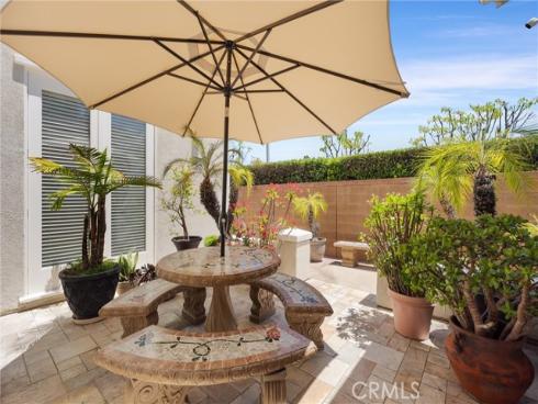 47 Robinson Drive, Irvine, CA