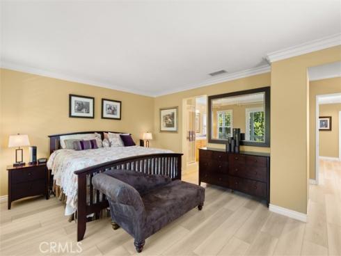 47 Robinson Drive, Irvine, CA