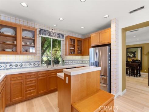 47 Robinson Drive, Irvine, CA