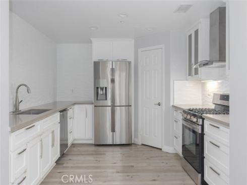 63 Gingerwood , Irvine, CA