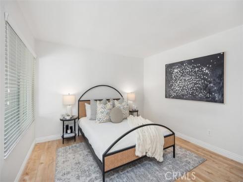 4 Dogwood , Irvine, CA