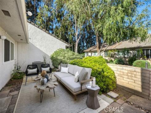 4 Dogwood , Irvine, CA